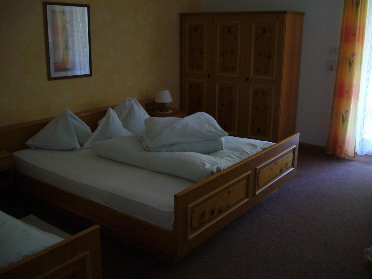 Hotel Gasthof Wastl Eppan an der Weinstraße Eksteriør billede